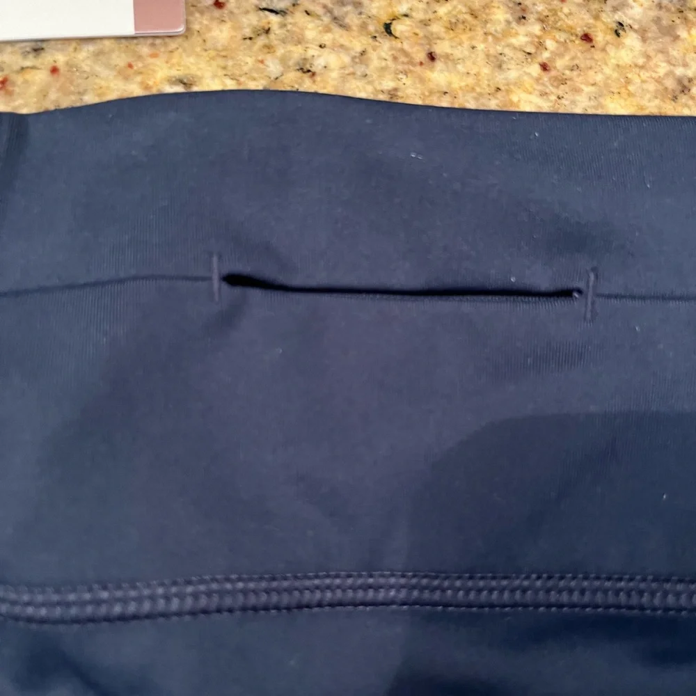 NWT Calia by Carrie Underwood Reflective Bike Shorts - Picture 11 of 14